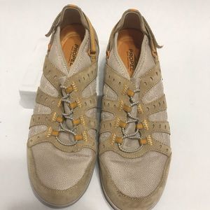 Bass Propel 8.5 Women’s Tiffany Walking Shoes (C)